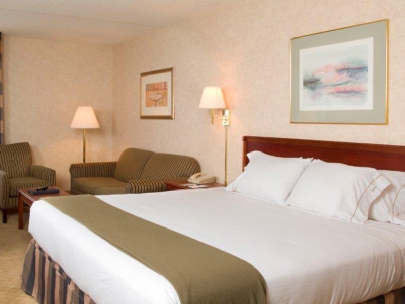 Holiday Inn Express & Suites Boston - Cambridge By Ihg Eksteriør bilde