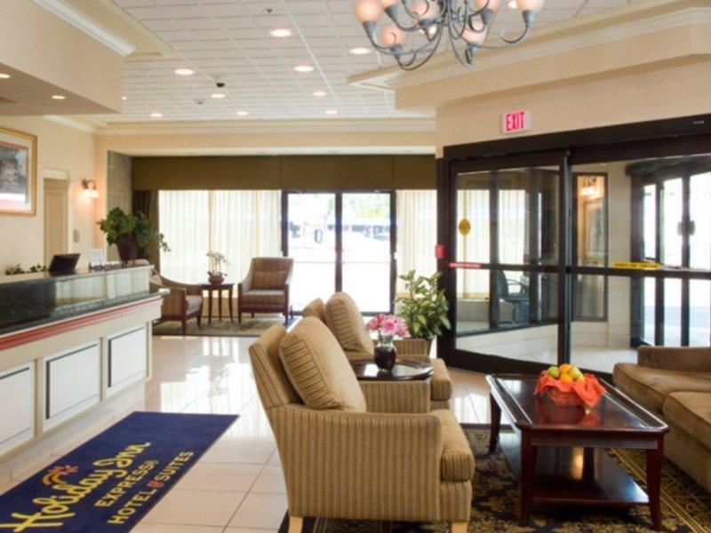 Holiday Inn Express & Suites Boston - Cambridge By Ihg Eksteriør bilde